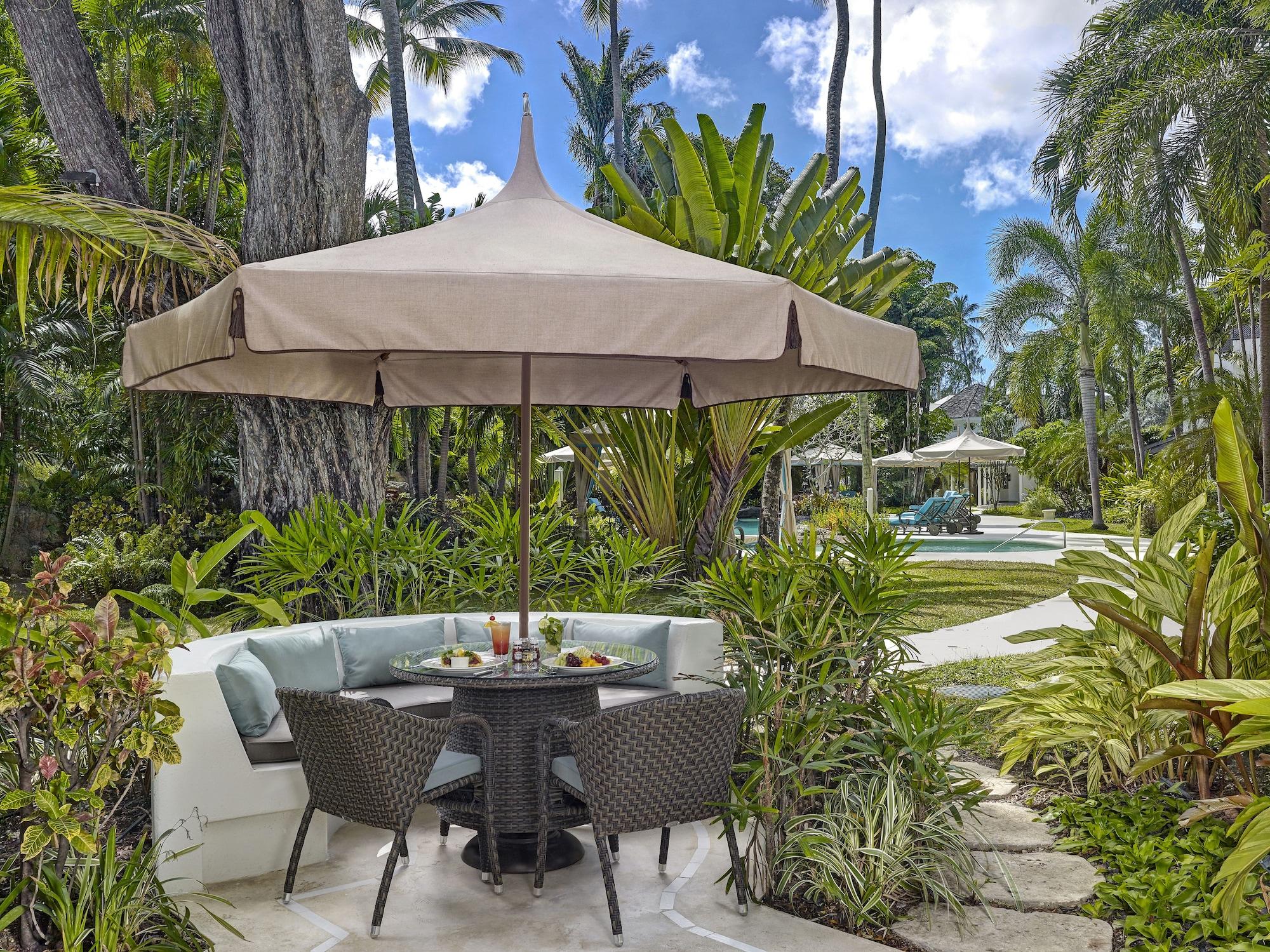 Colony Club By Elegant Hotels Saint James Kültér fotó