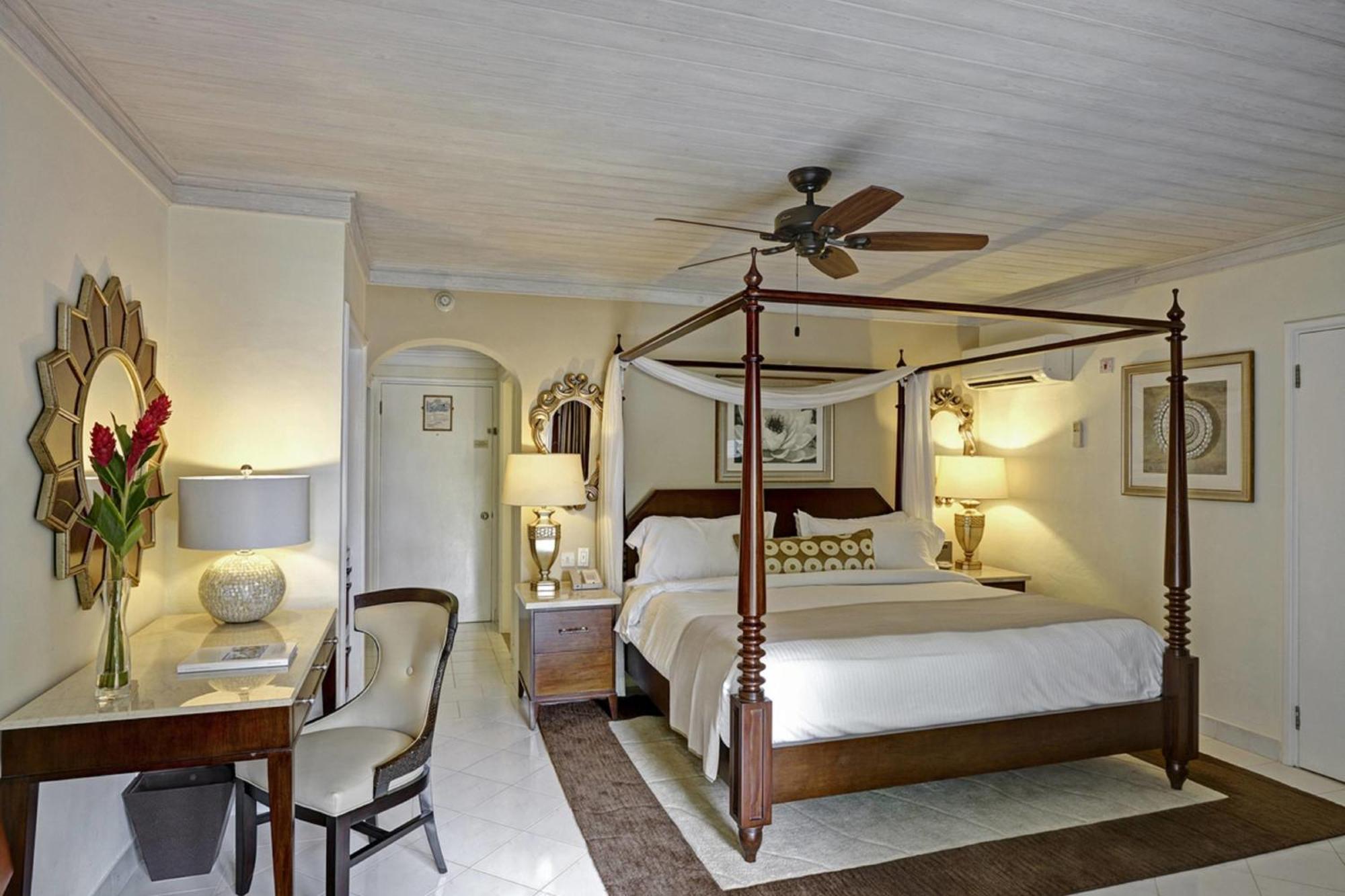 Colony Club By Elegant Hotels Saint James Kültér fotó